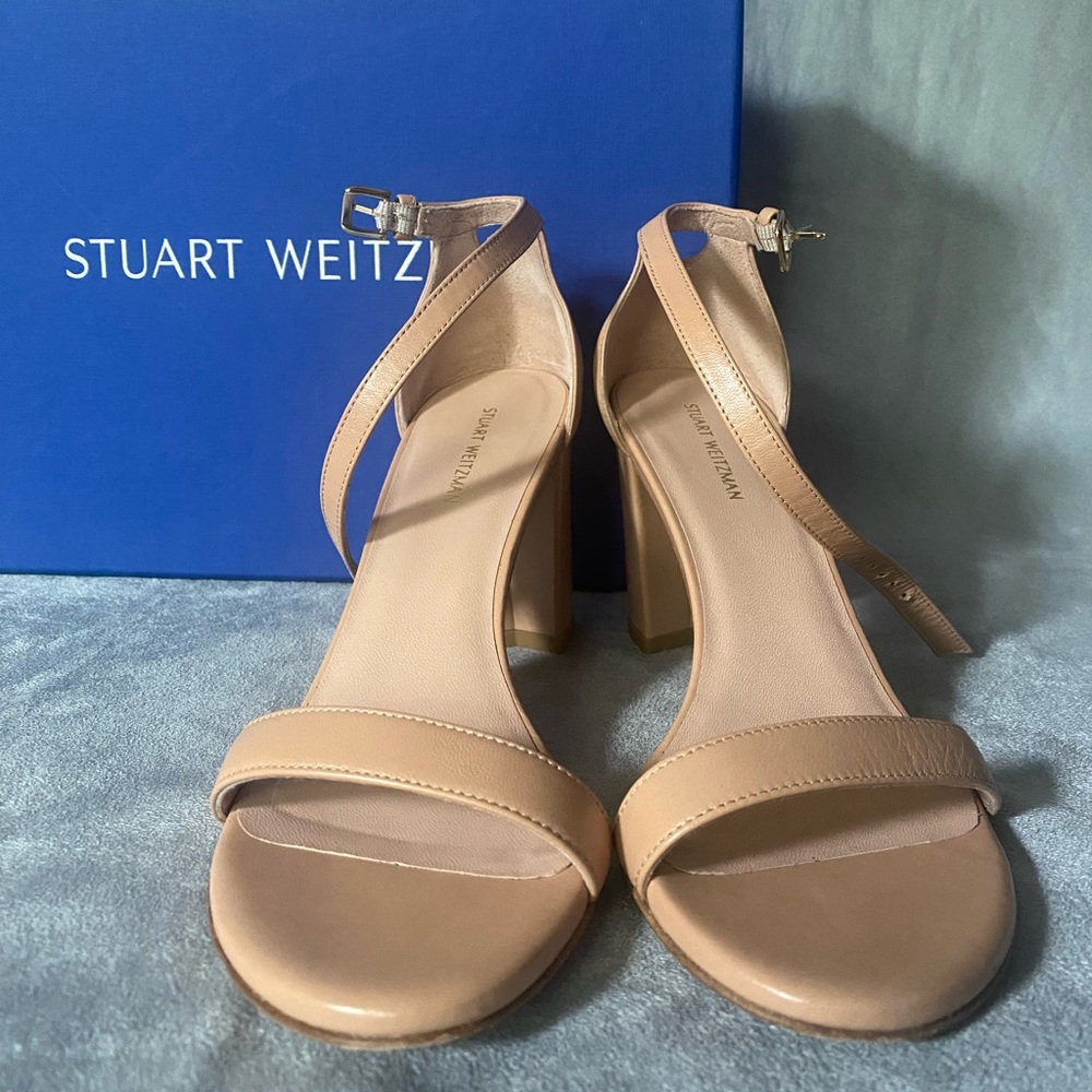 Stuart Weitzman sandals in size 6.5